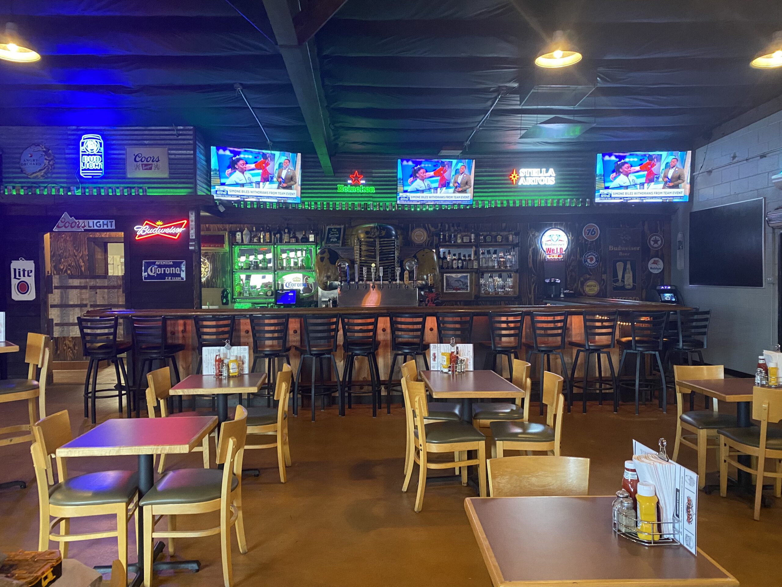 Pit Stop Bar & Grill - Newly Remodeled Local Pub - Takeout Dining